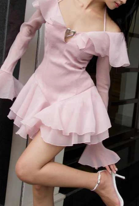 Ruffled Off-shoulder Long-sleeved Coquette Dress - Image 4