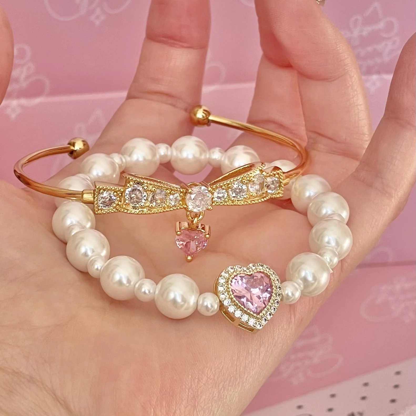 Sakura Snow Bow Pearl Bracelet - Image 5