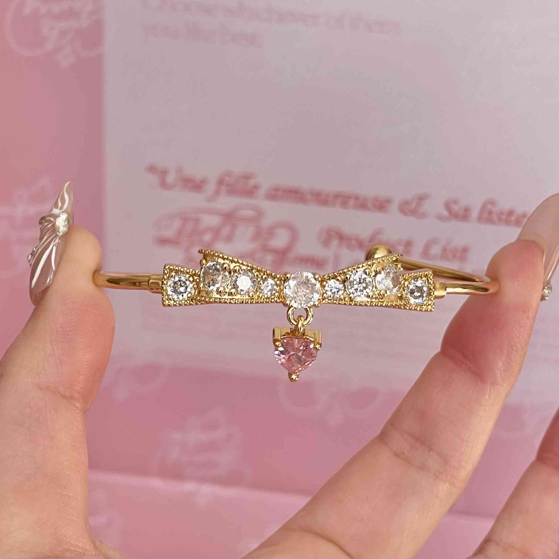 Sakura Snow Bow Pearl Bracelet - Image 7