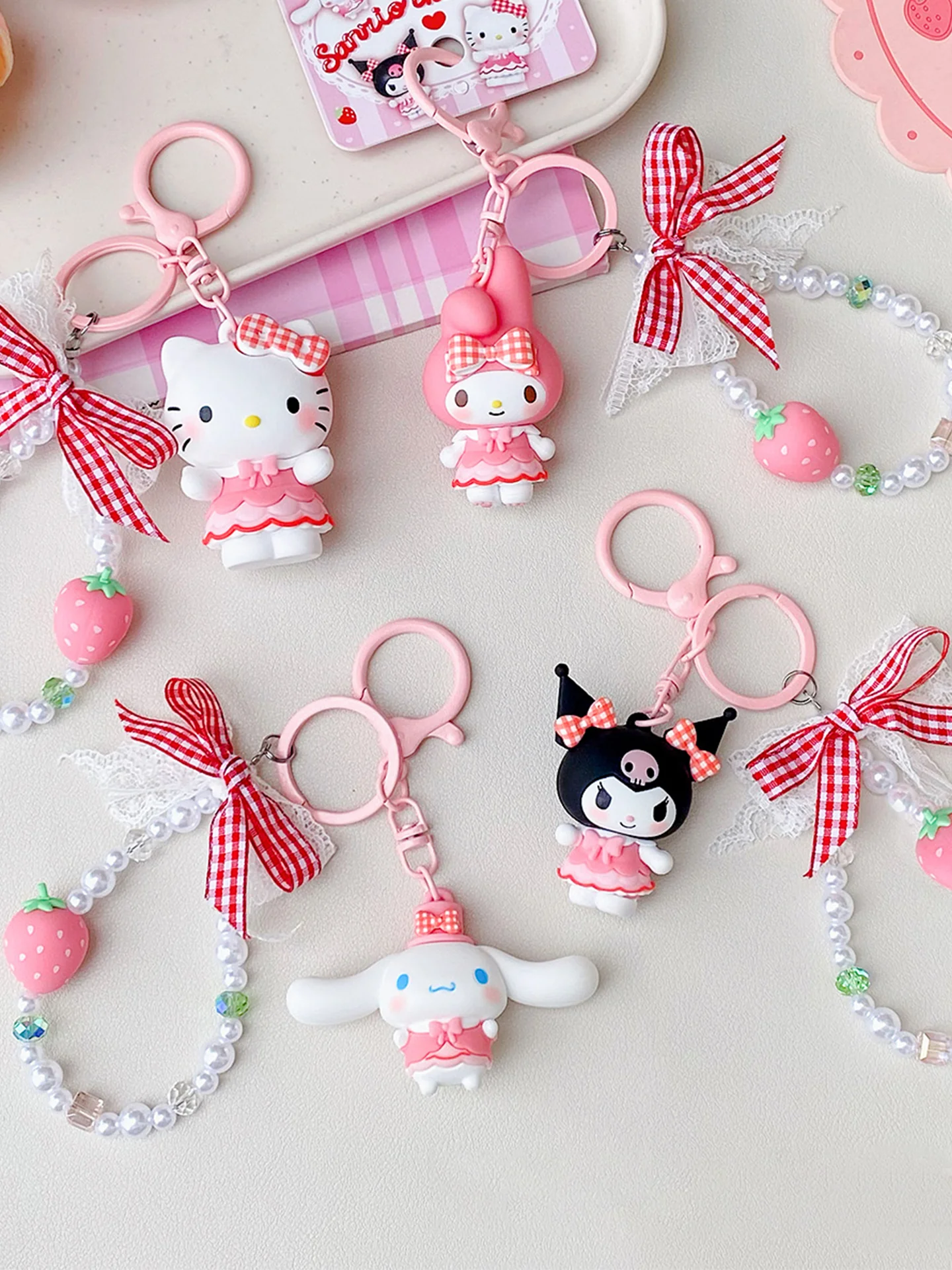 Sanrio plaid strawberry series bracelet buckle - Image 5