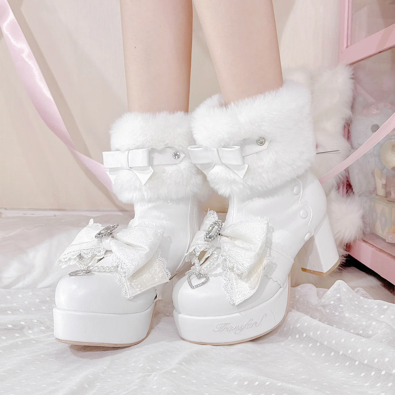 Snow Bows Rhinestone Short Boots - Image 8