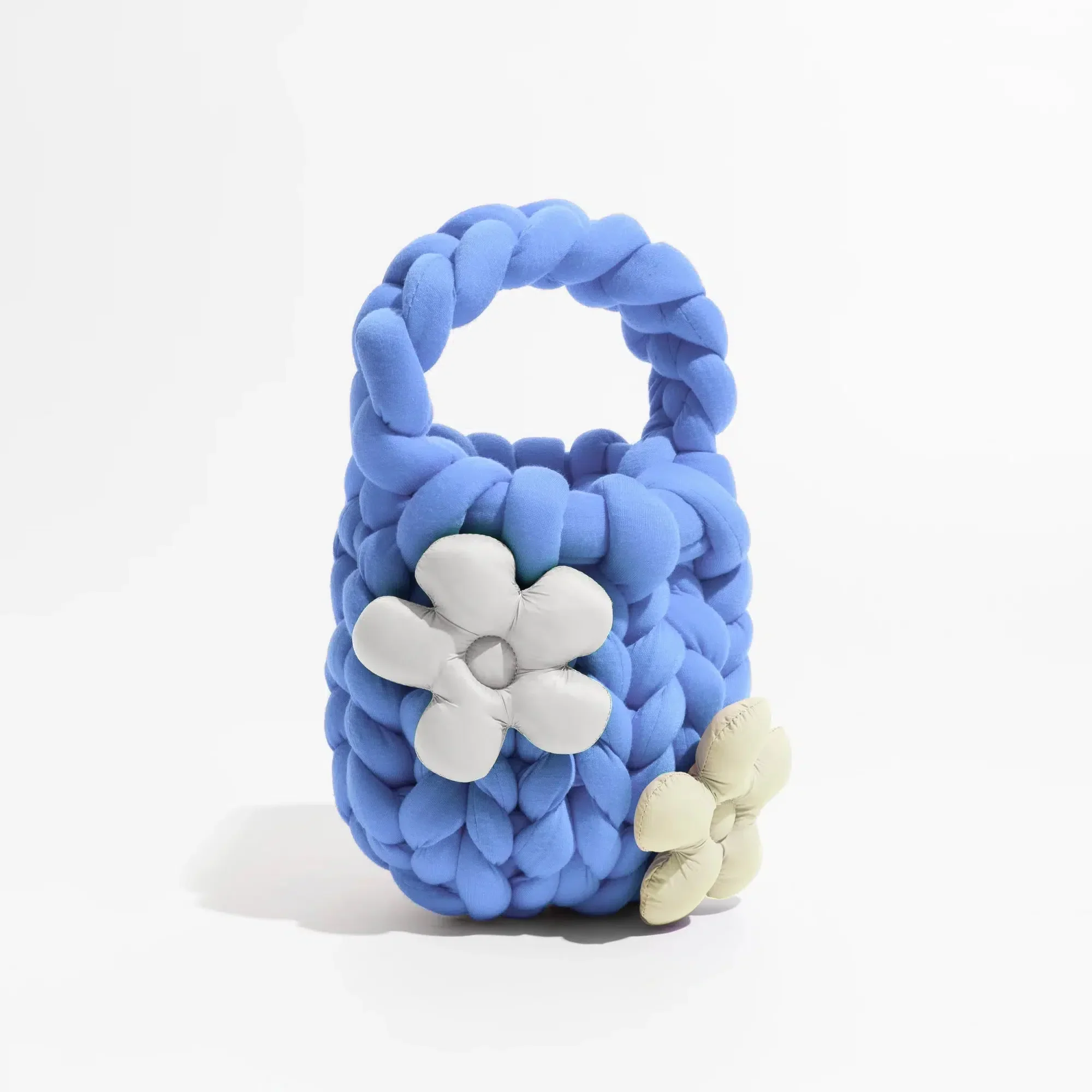 Soft Girl Super Bulky Yarn Handbag - Image 11
