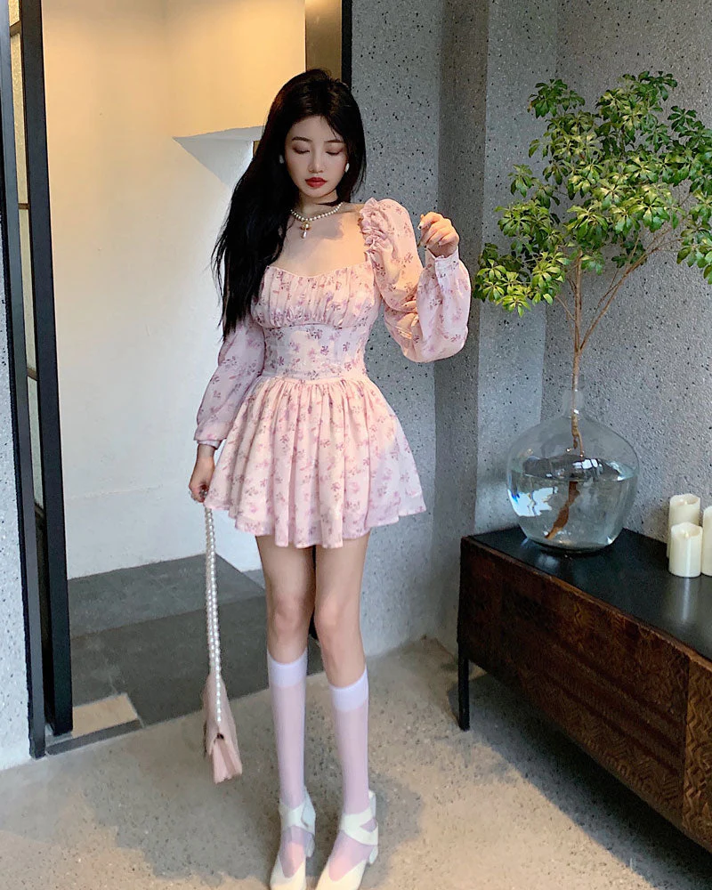 Soft Girl Vintage Floral Mini Dress - Image 5