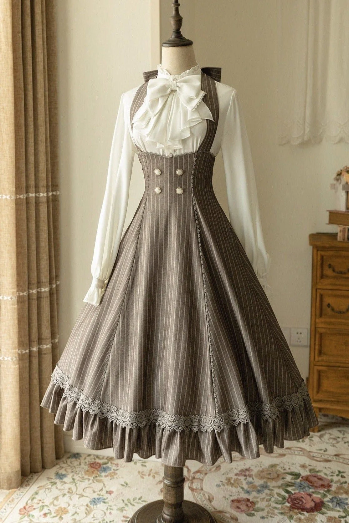 Big Bow Blouse + Retro Sass Skirt - Image 13