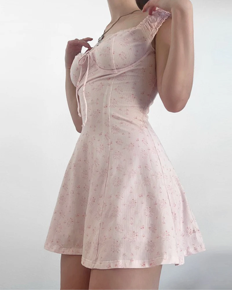 Spring Fresh Slim-fitting Suspender Mini Coquette Dress - Image 2