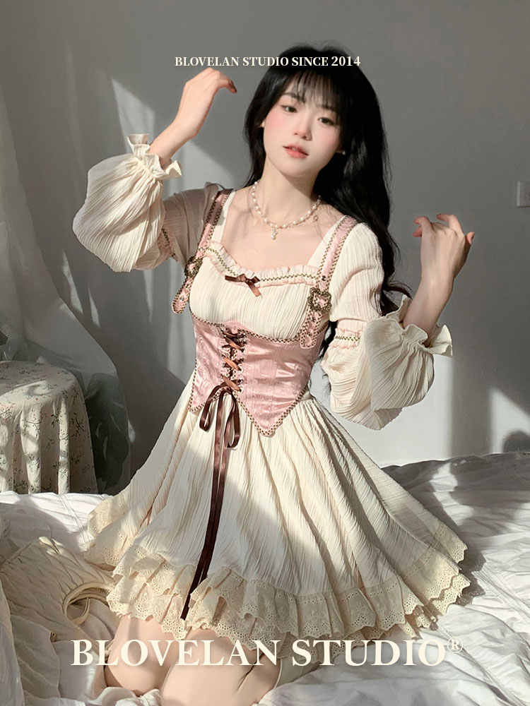 Square Neck Princess Dress + Vest Suit - Image 2