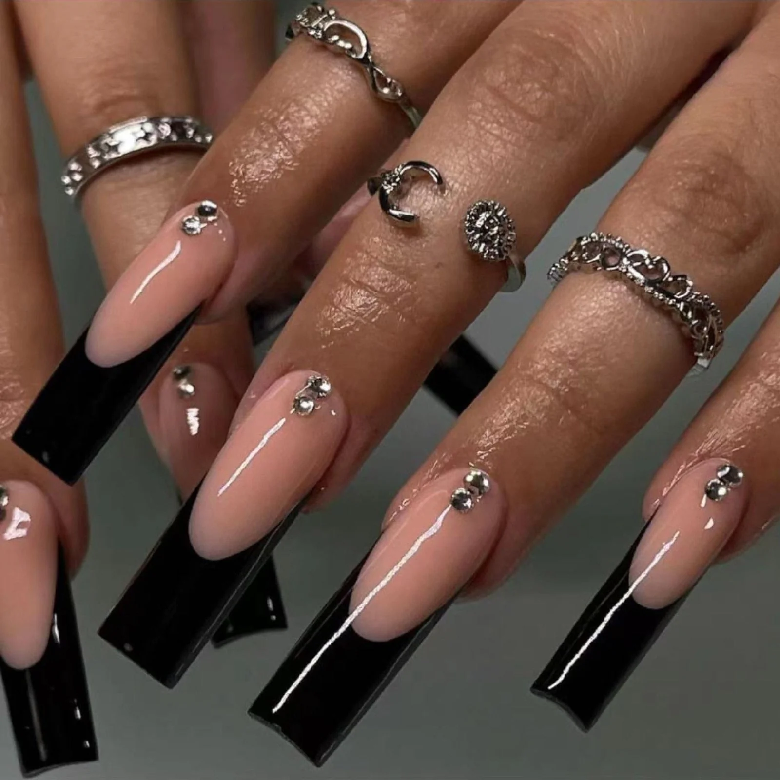 Square Shape Long Press On Nails - Image 40