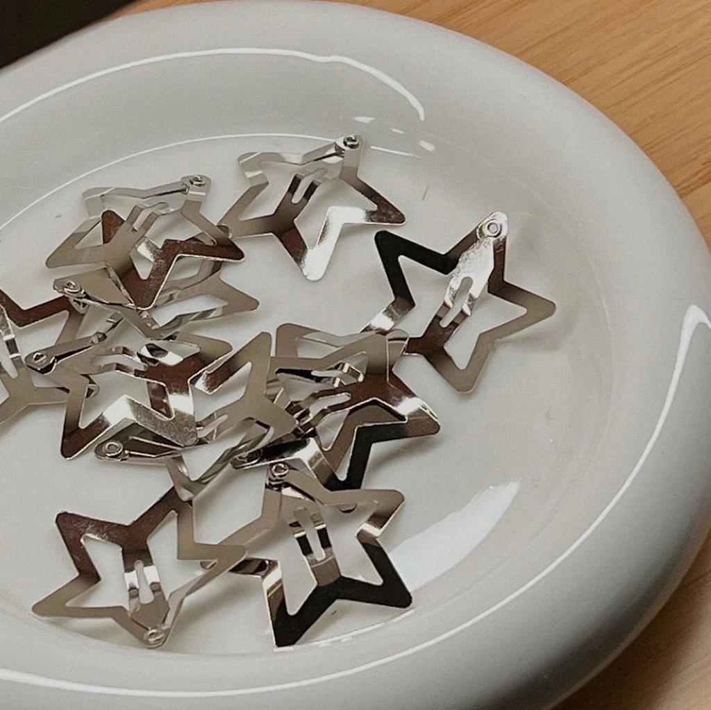 Starry Star Hair Barrettes - Image 3