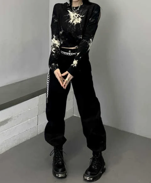 Street Acubi Long-sleeved Top - Image 4