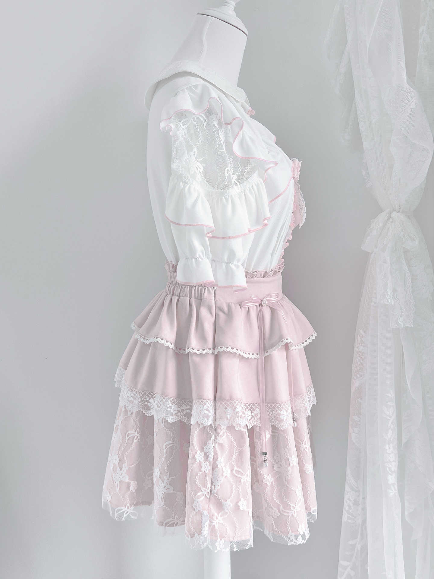 Sweet Lace Shirt Two-piece Set - Image 2