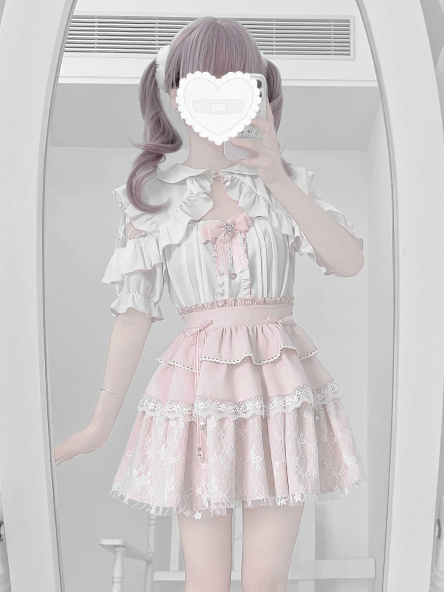 Sweet Lace Shirt Two-piece Set - Image 4