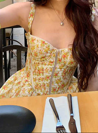 Tea Break Yellow Floral Dress - Image 4
