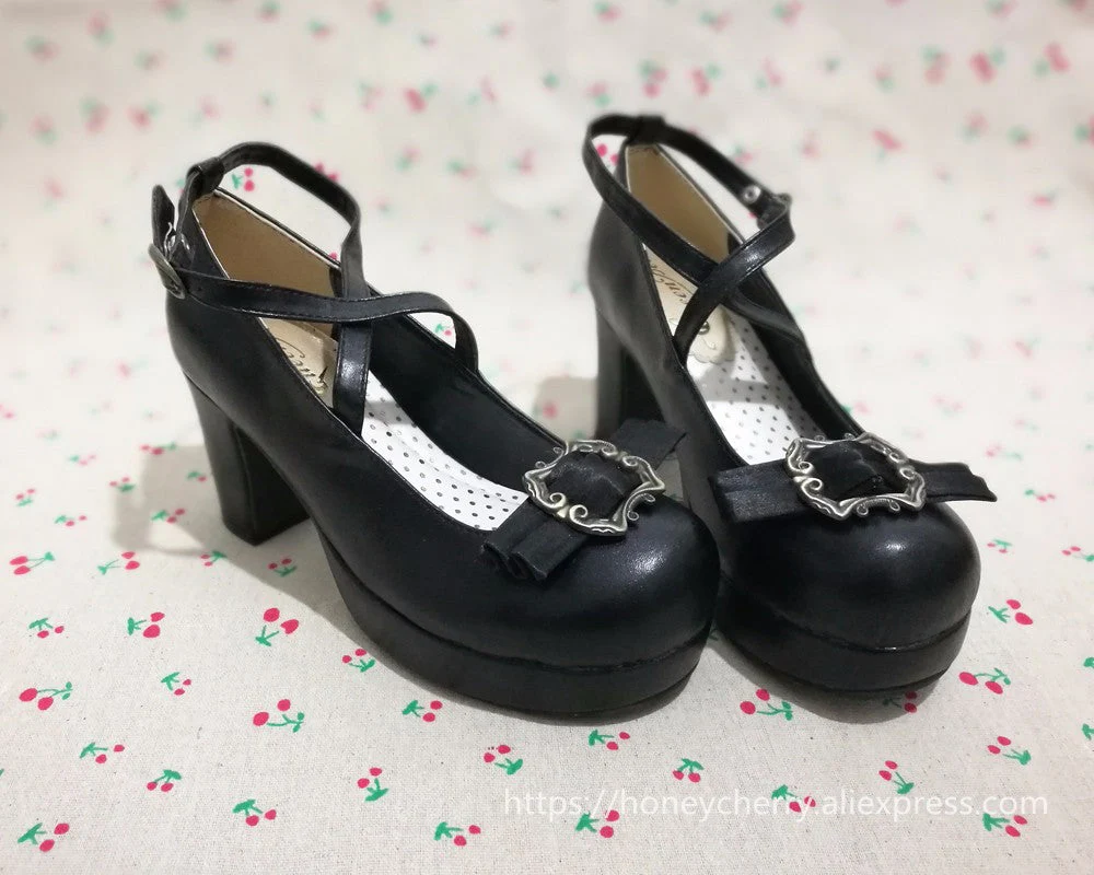 Traditional Bow Embellished Heels - Image 9