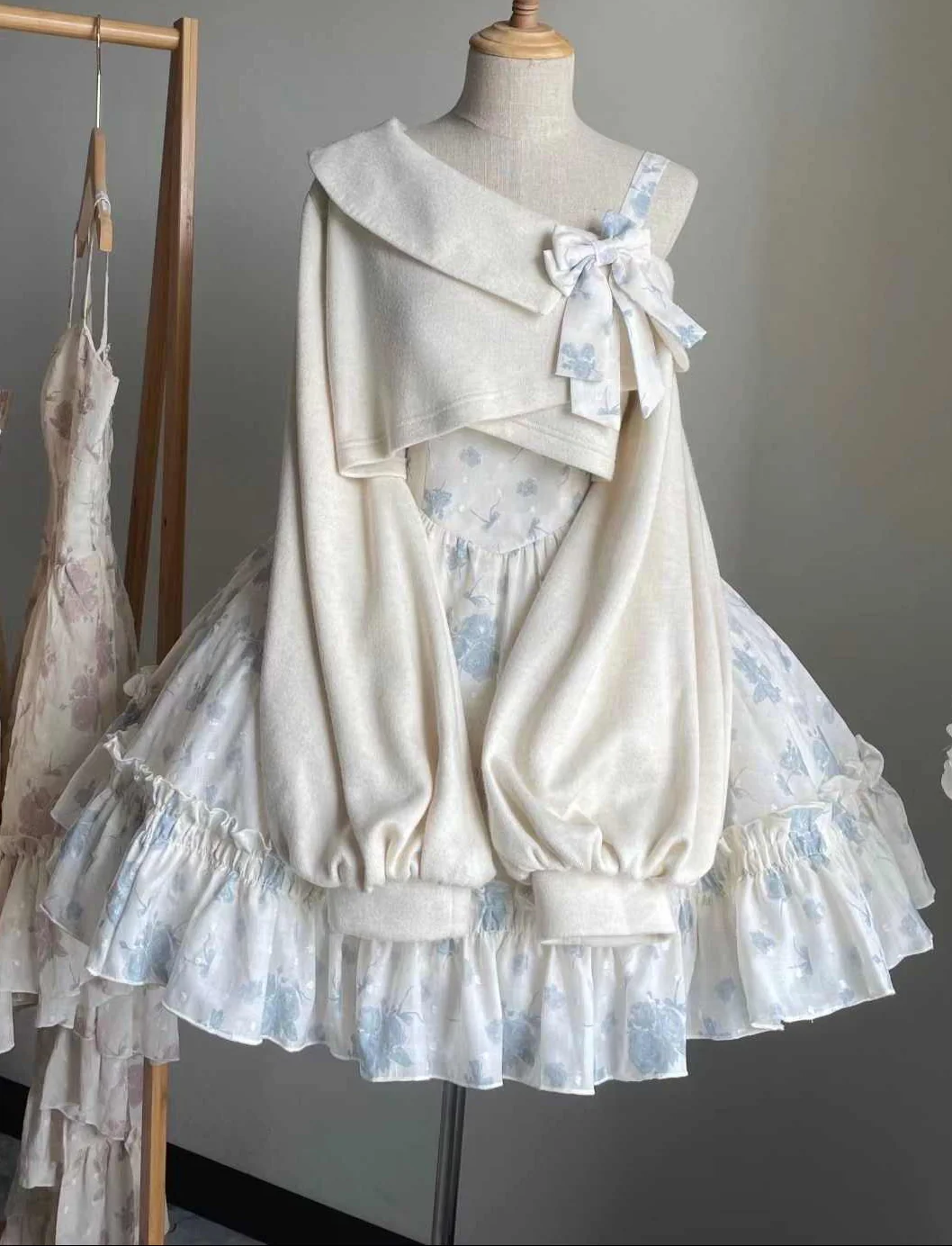 Twilight Rose Bow Floral Dress - Image 11