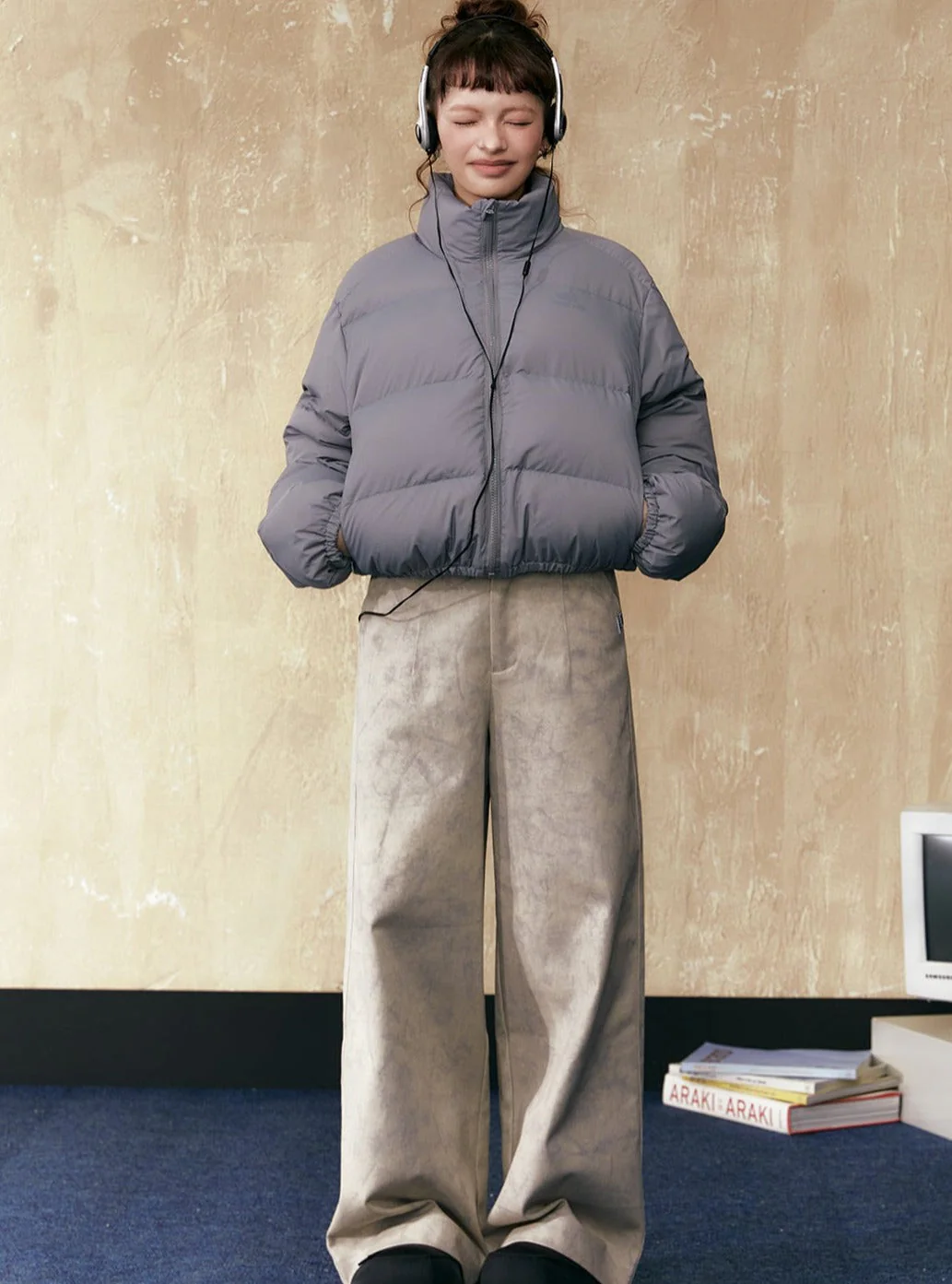 Urban Short Style 90Fil Puffer Jacket - Image 14