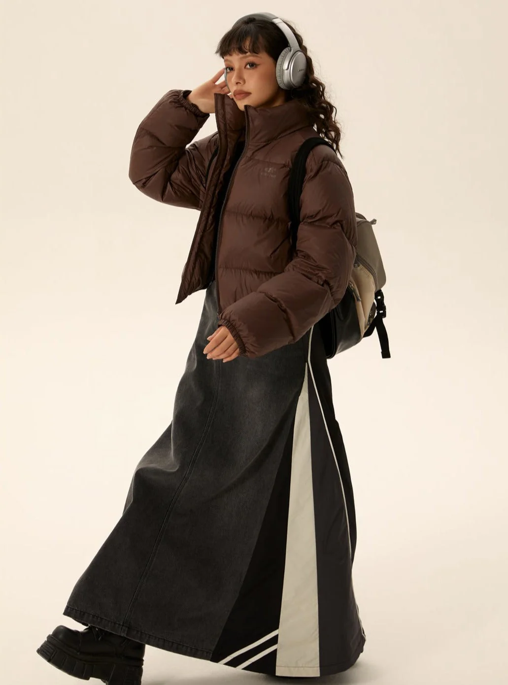 Urban Short Style 90Fil Puffer Jacket - Image 8