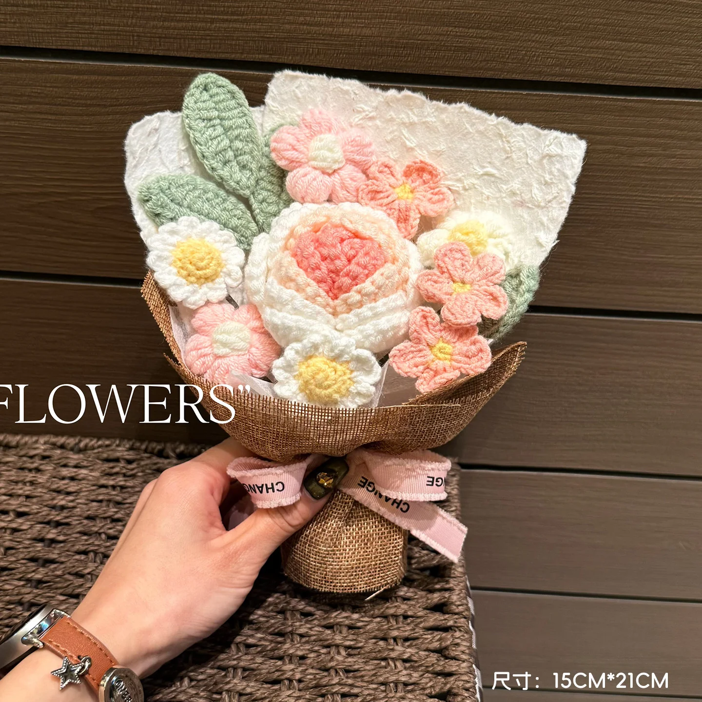 Valentine's Day hand-knitted bouquet - Image 6