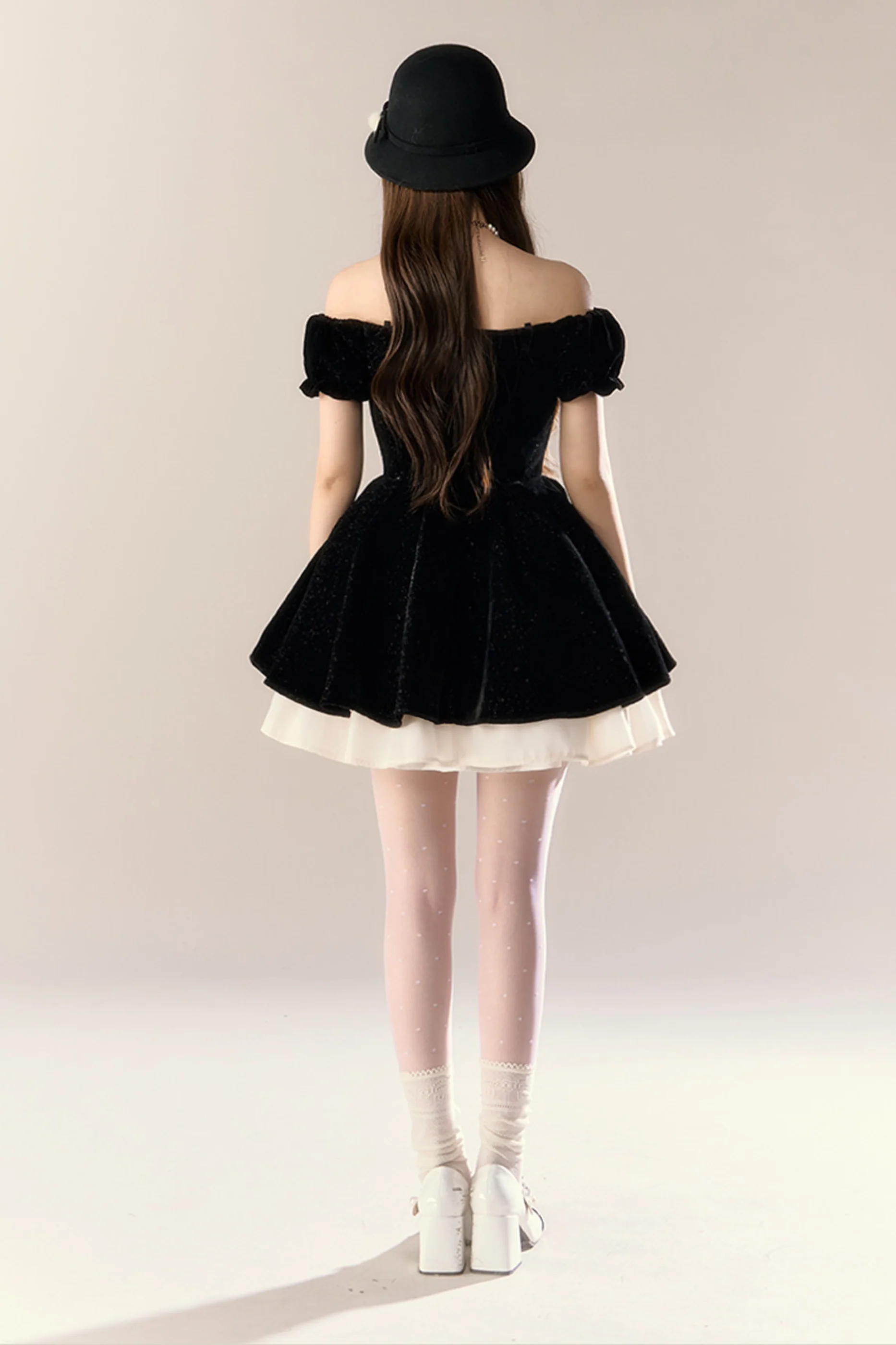 Velvet Chic Girly French Banquet Dress - Image 12