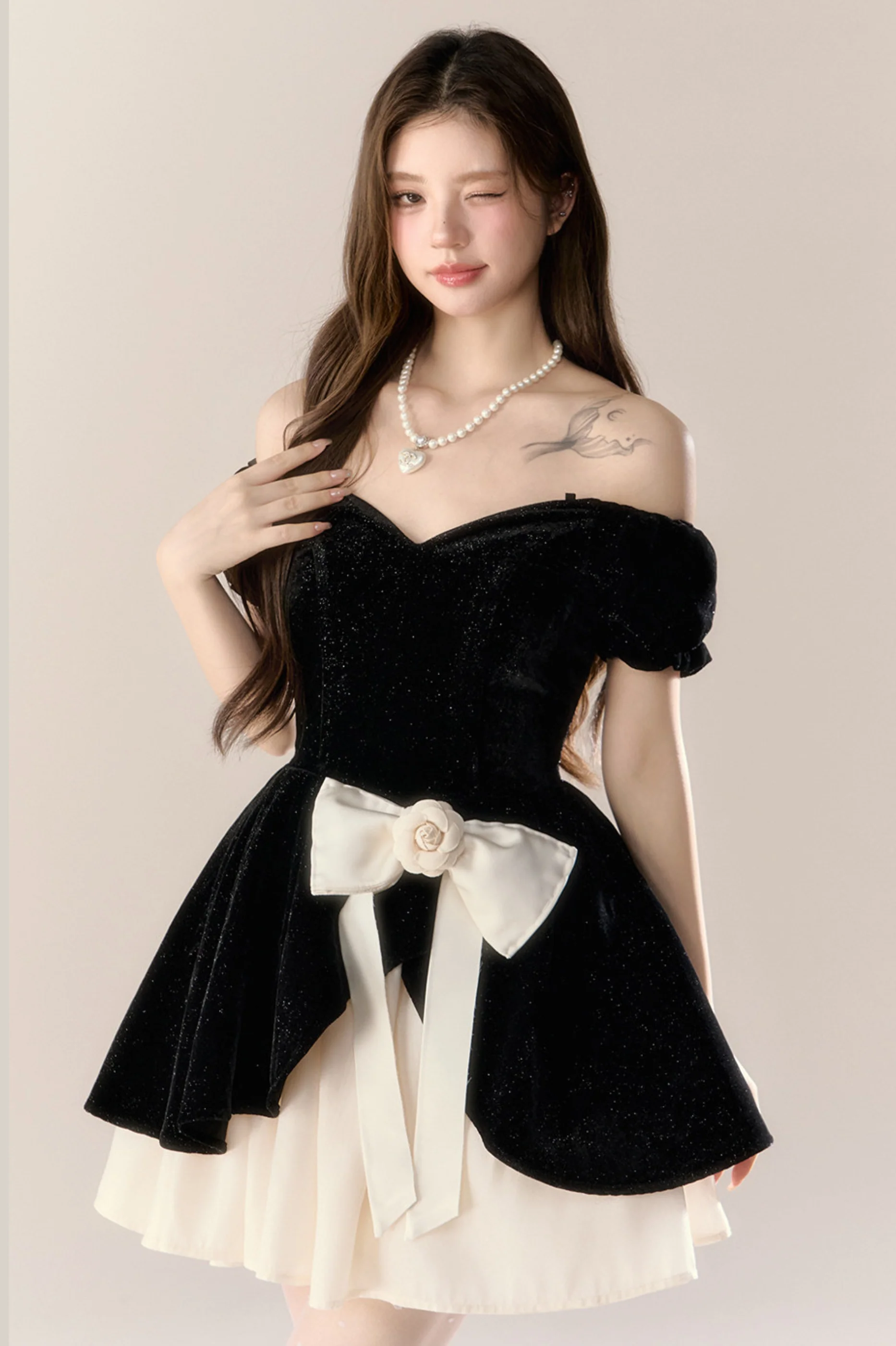 Velvet Chic Girly French Banquet Dress - Image 3