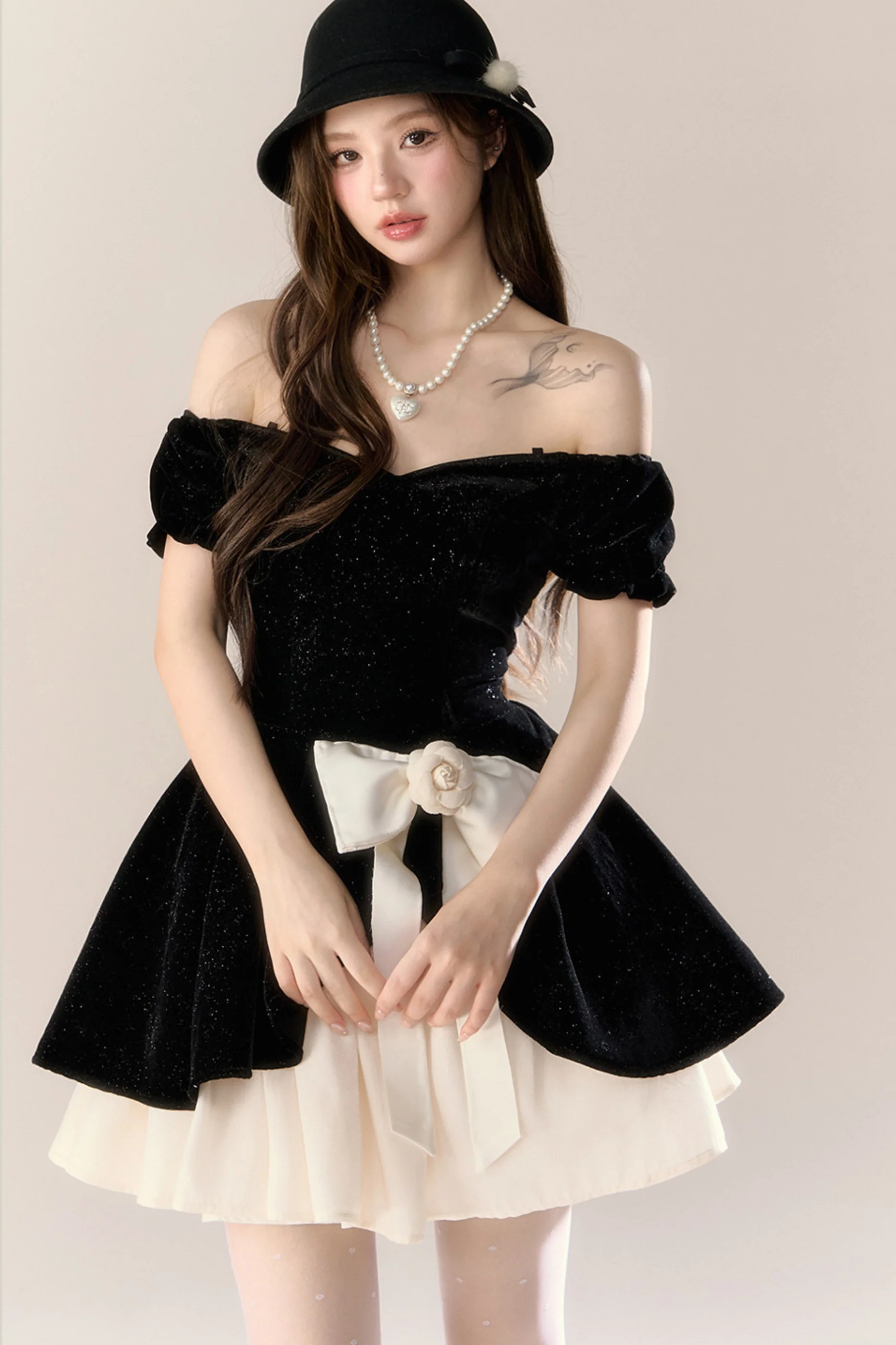 Velvet Chic Girly French Banquet Dress - Image 4