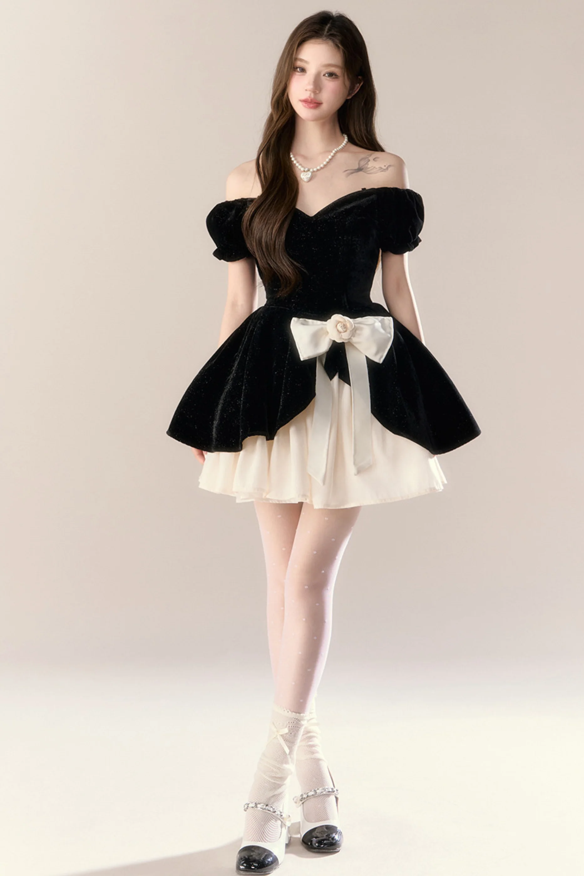 Velvet Chic Girly French Banquet Dress - Image 5