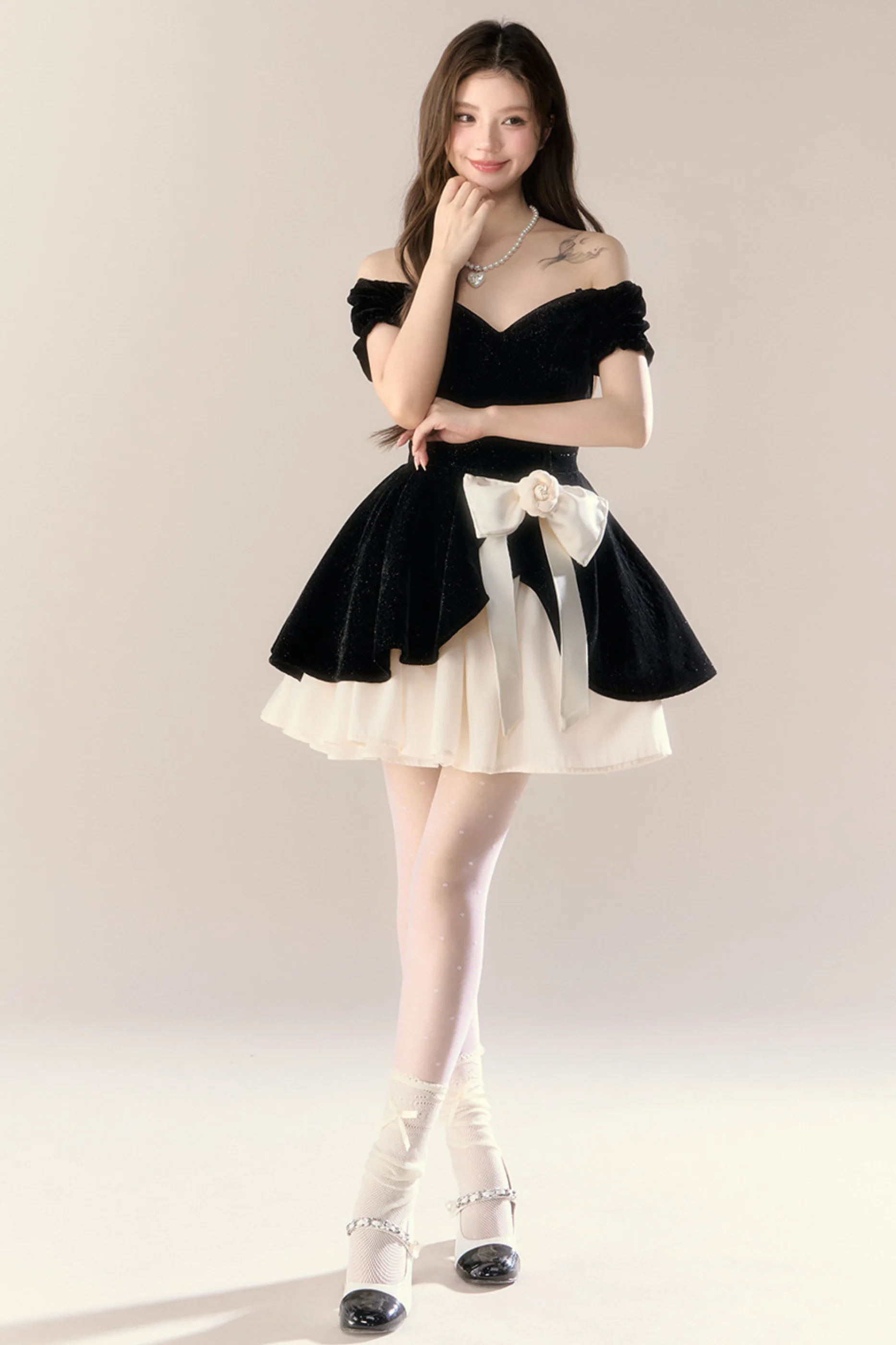 Velvet Chic Girly French Banquet Dress - Image 7