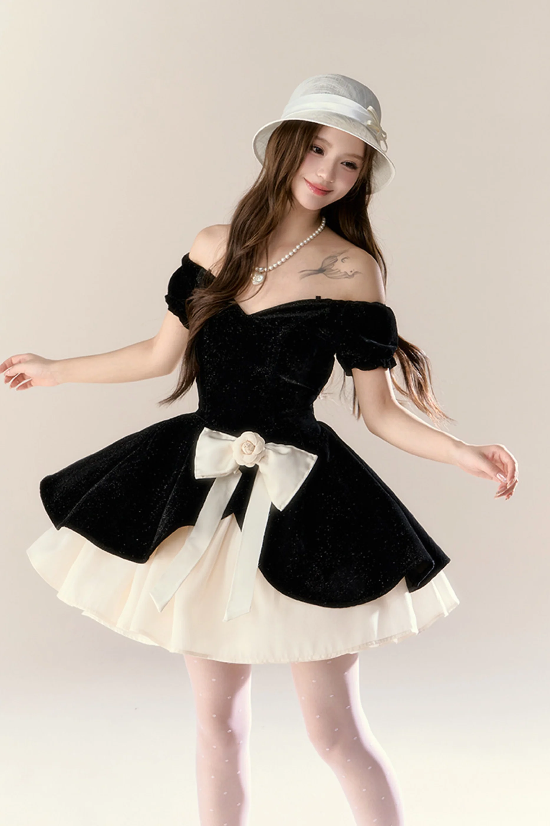 Velvet Chic Girly French Banquet Dress - Image 9