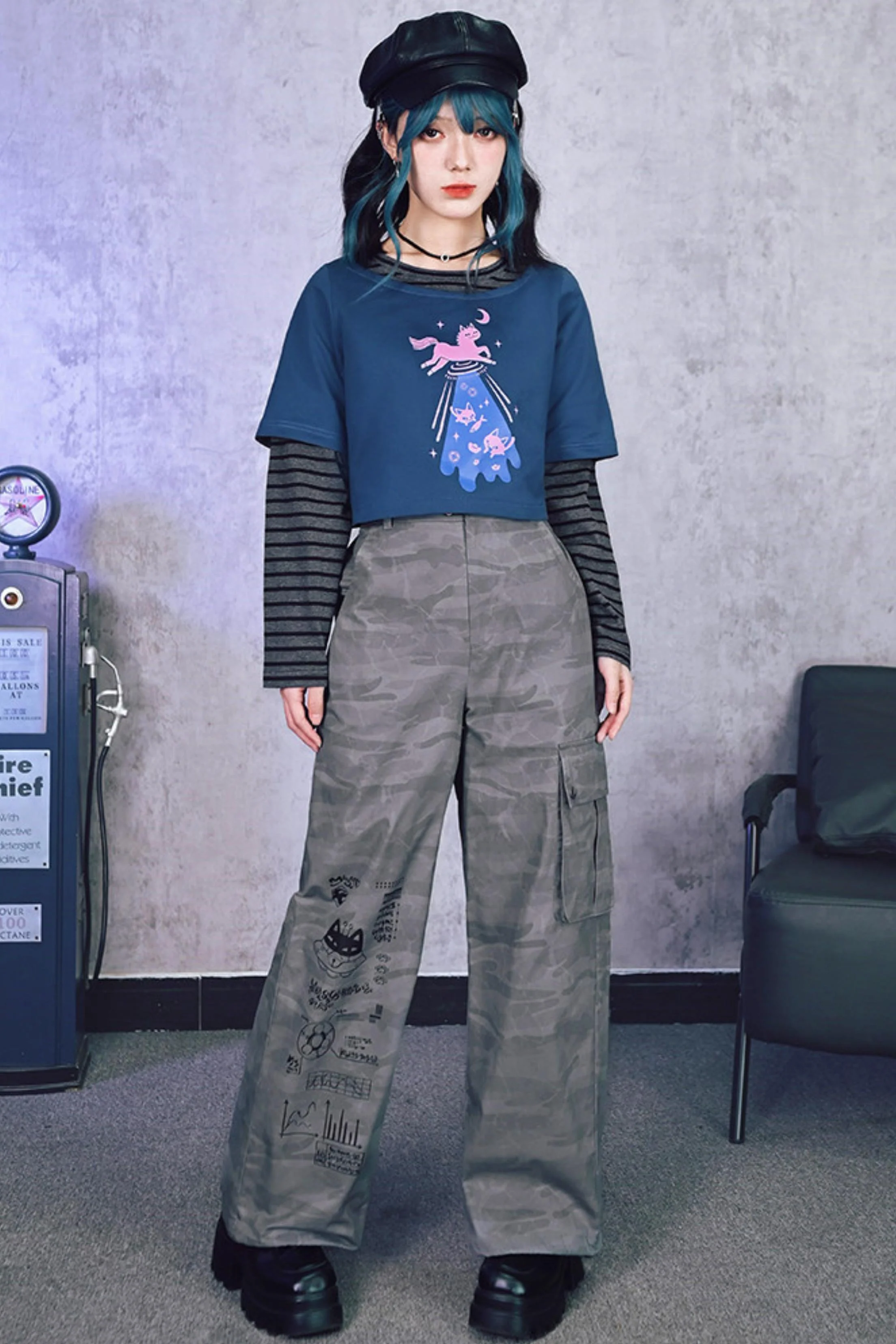Edgy Cat Wide Leg Pants - Image 11