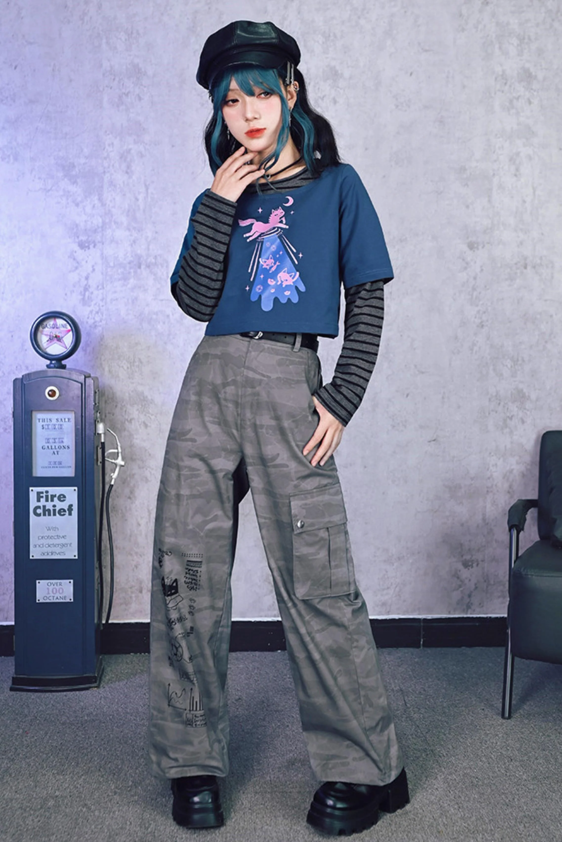 Edgy Cat Wide Leg Pants - Image 12