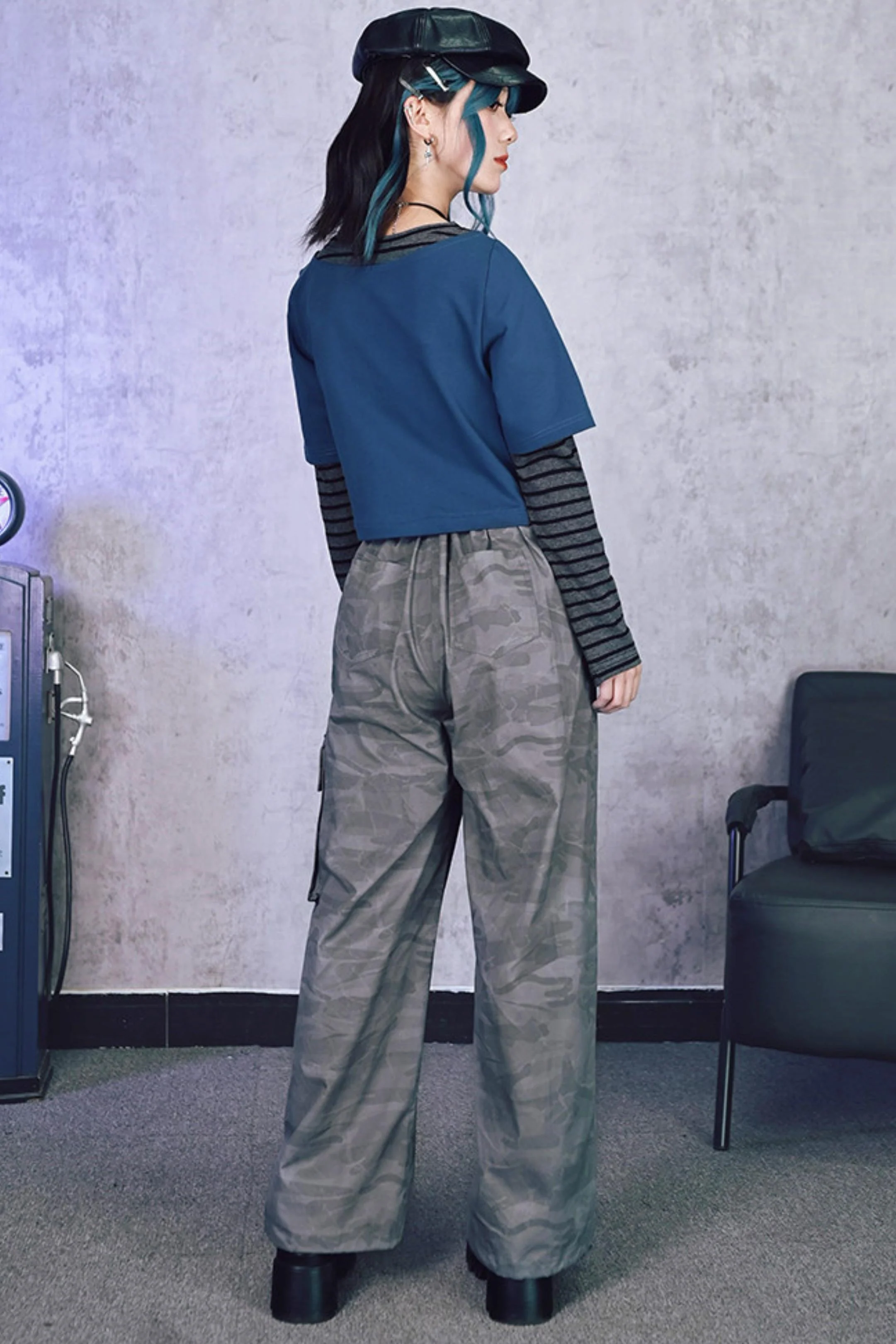 Edgy Cat Wide Leg Pants - Image 13