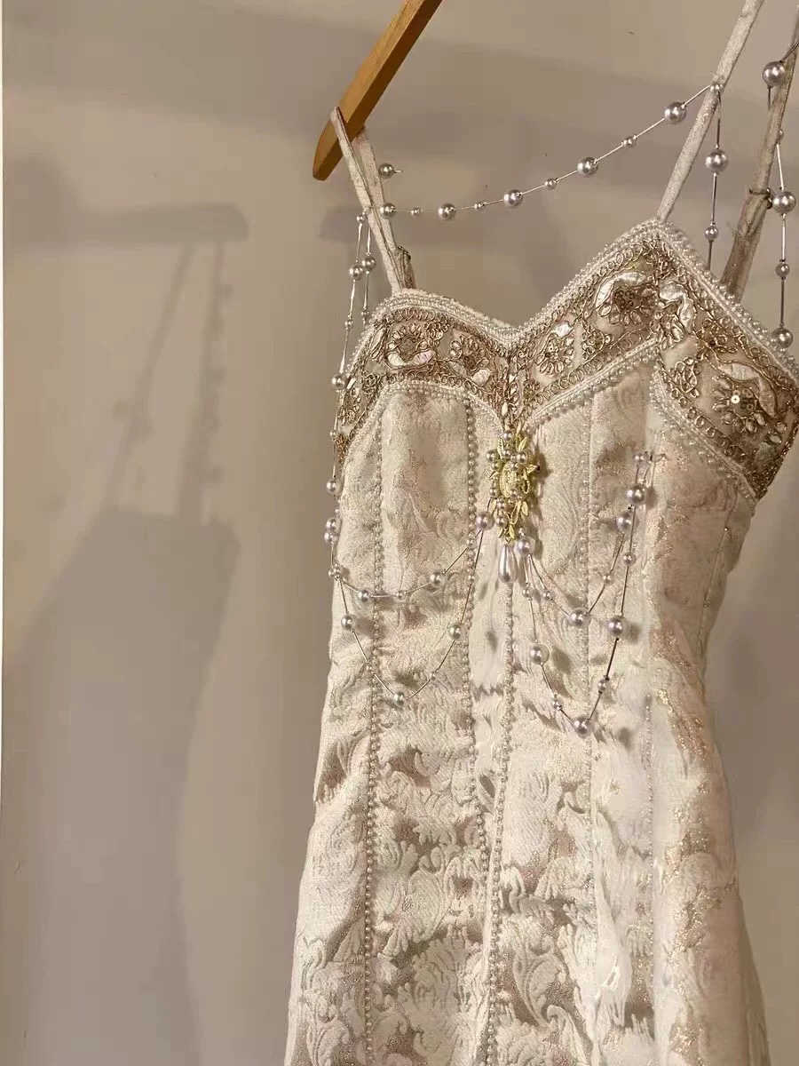 Vintage Court Water Drop Bead Suspender Dress - Image 10
