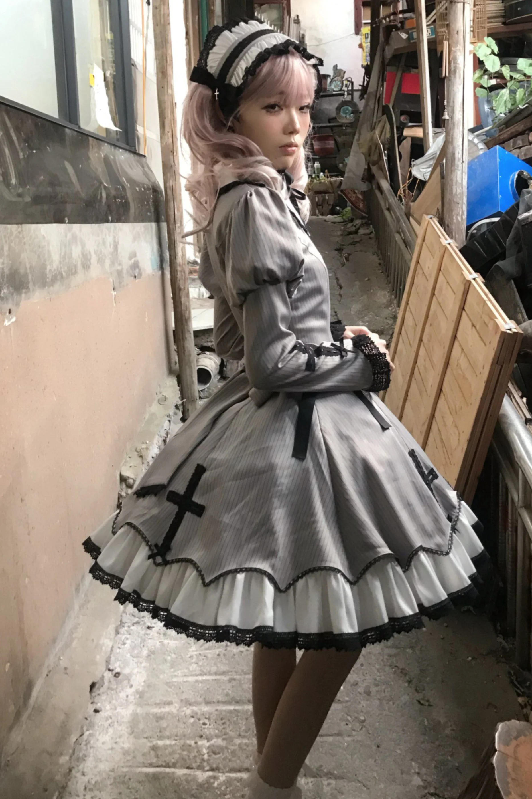 [Reservation deadline February 26th] Retro Gothic Lolita Dress + Hairband - Image 13