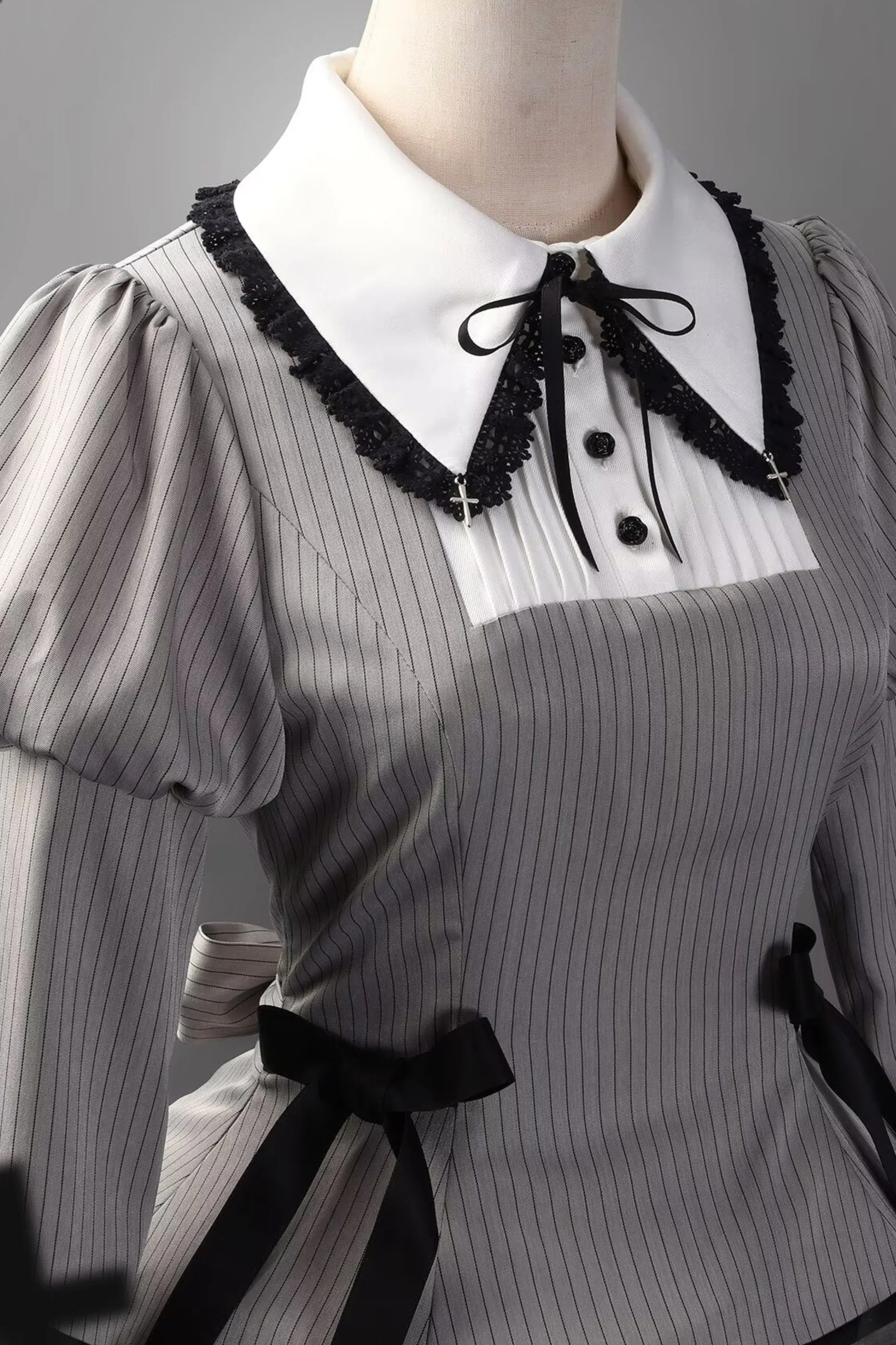 [Reservation deadline February 26th] Retro Gothic Lolita Dress + Hairband - Image 23