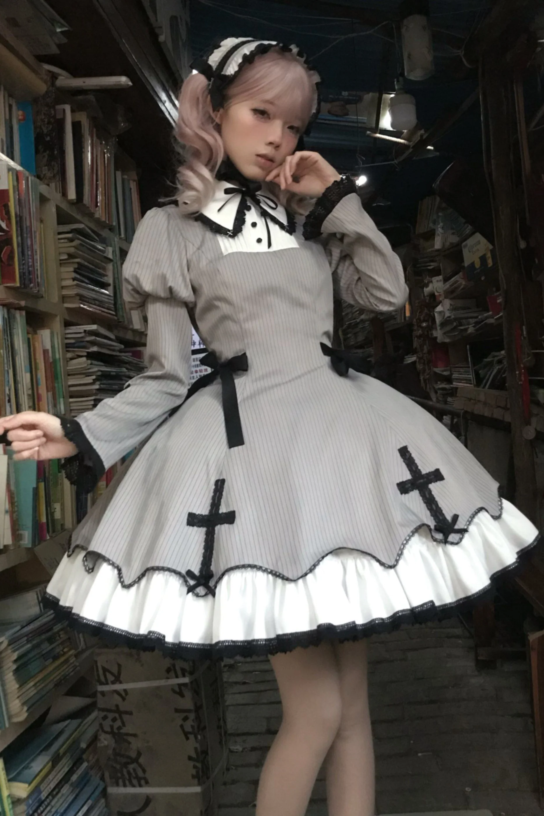 [Reservation deadline February 26th] Retro Gothic Lolita Dress + Hairband - Image 25