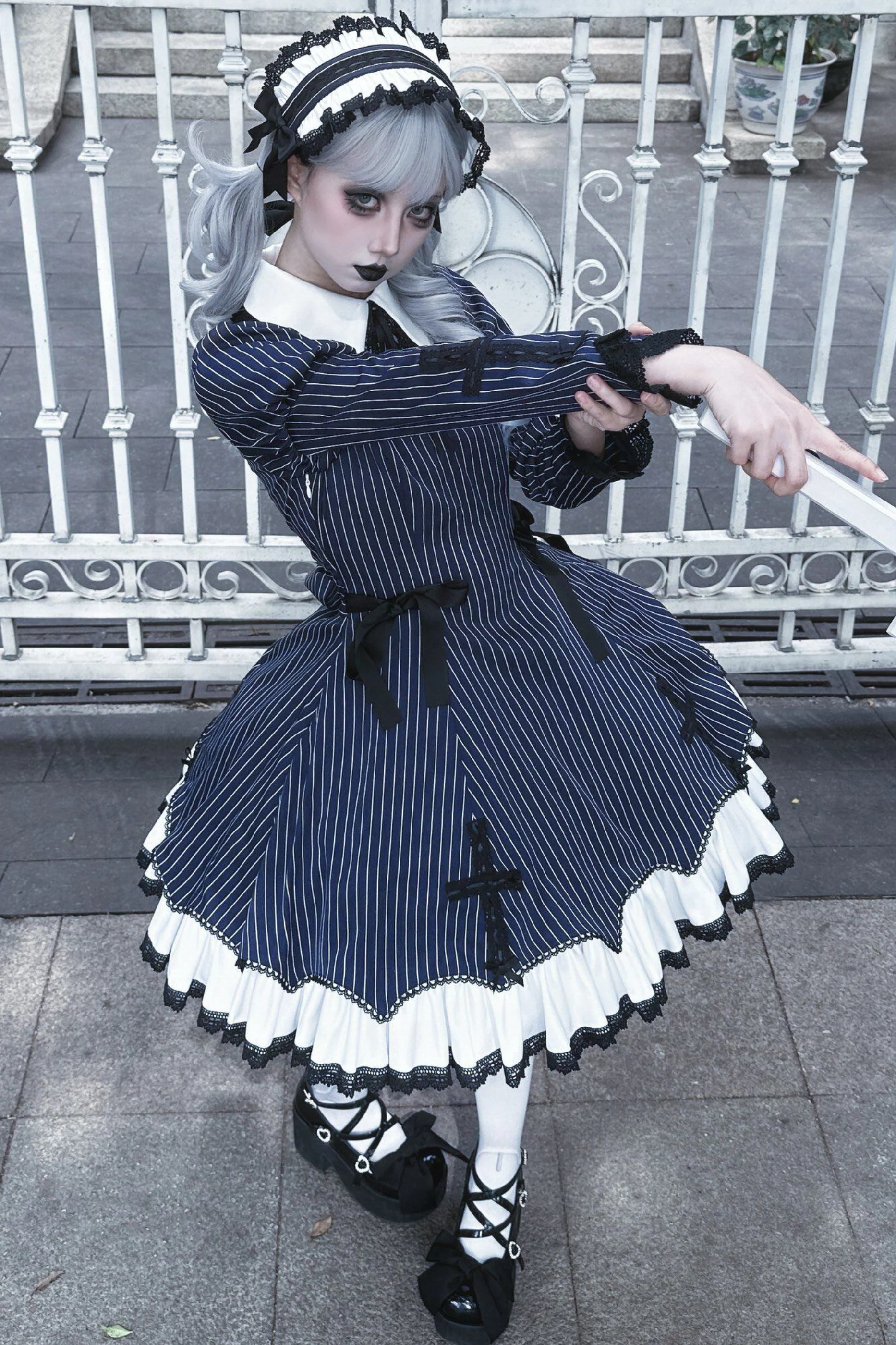 [Reservation deadline February 26th] Retro Gothic Lolita Dress + Hairband - Image 8