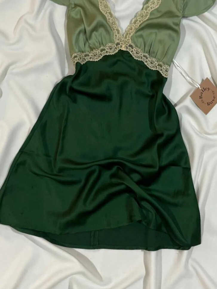 Vintage Lace Satin V-neck Dress - Image 2
