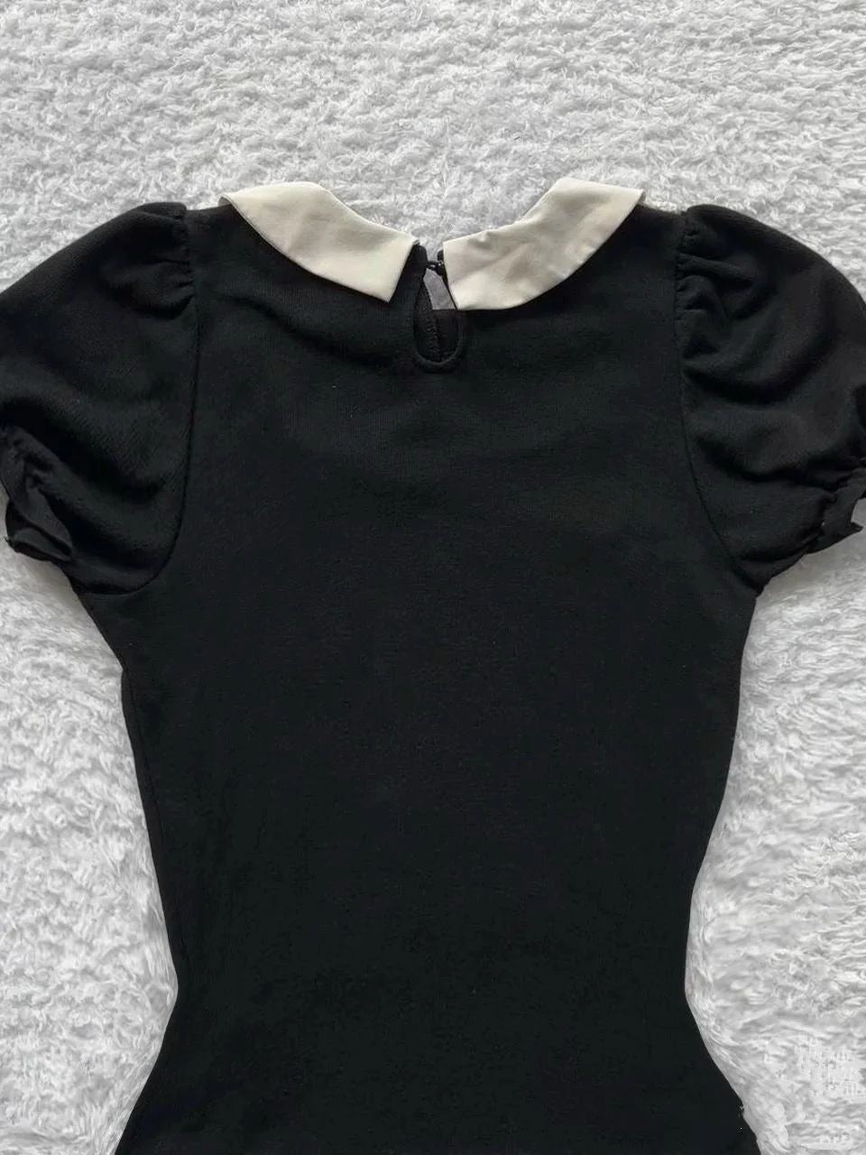 Vintage short slim fit cotton top - Image 4