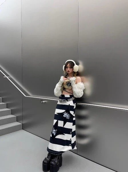 vintage striped long skirt - Image 2