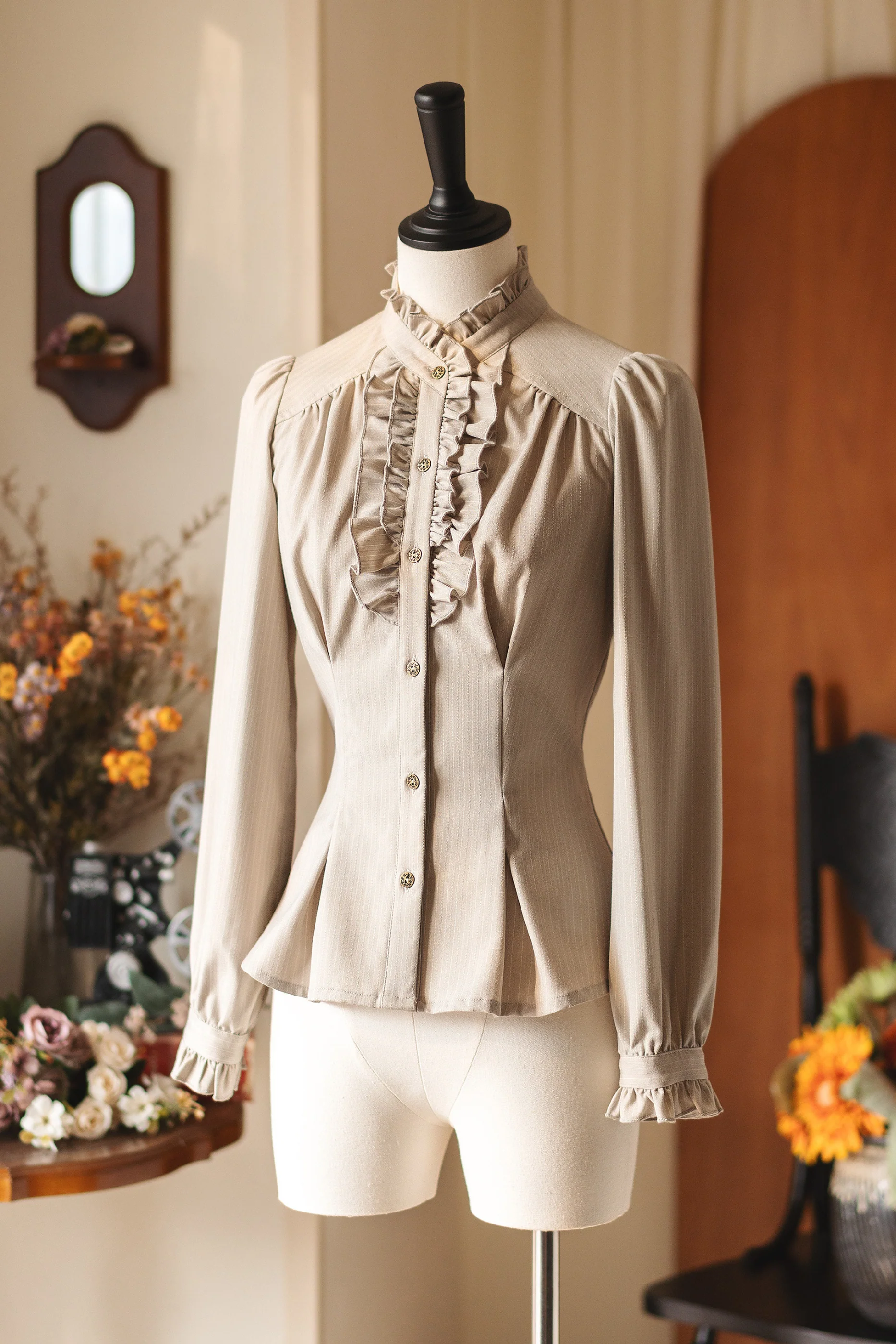 Vintage Striped Waist Tightening Blouse - Image 11