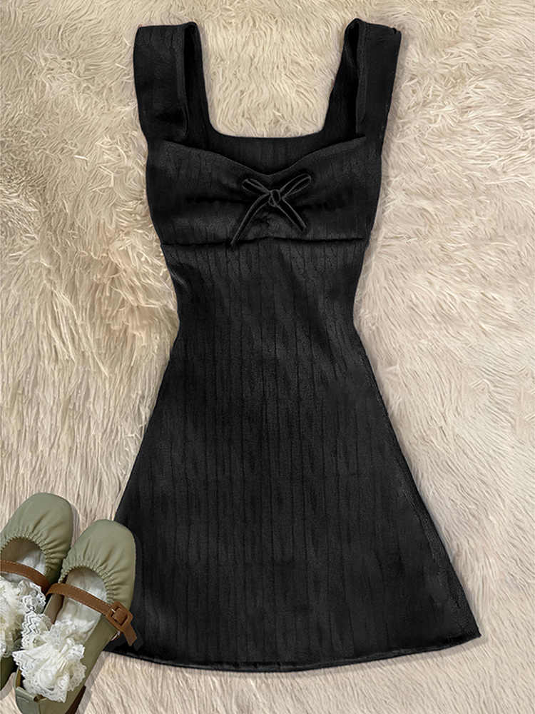 Vintage Twist Knitted Suspender Dress - Image 7