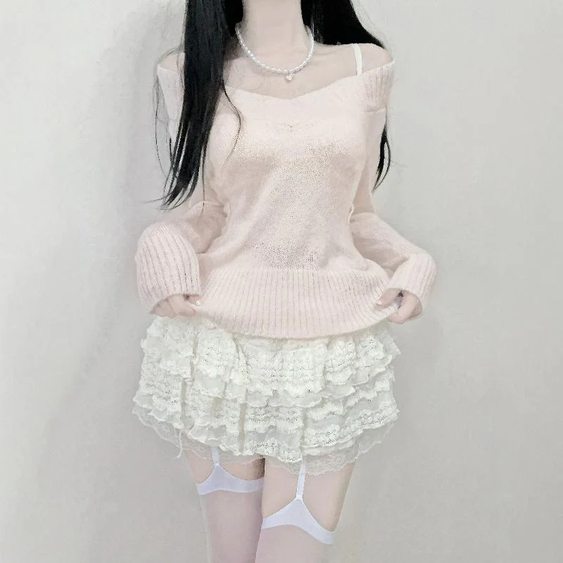 Vintage V-neck lace off-shoulder sweater - Image 4