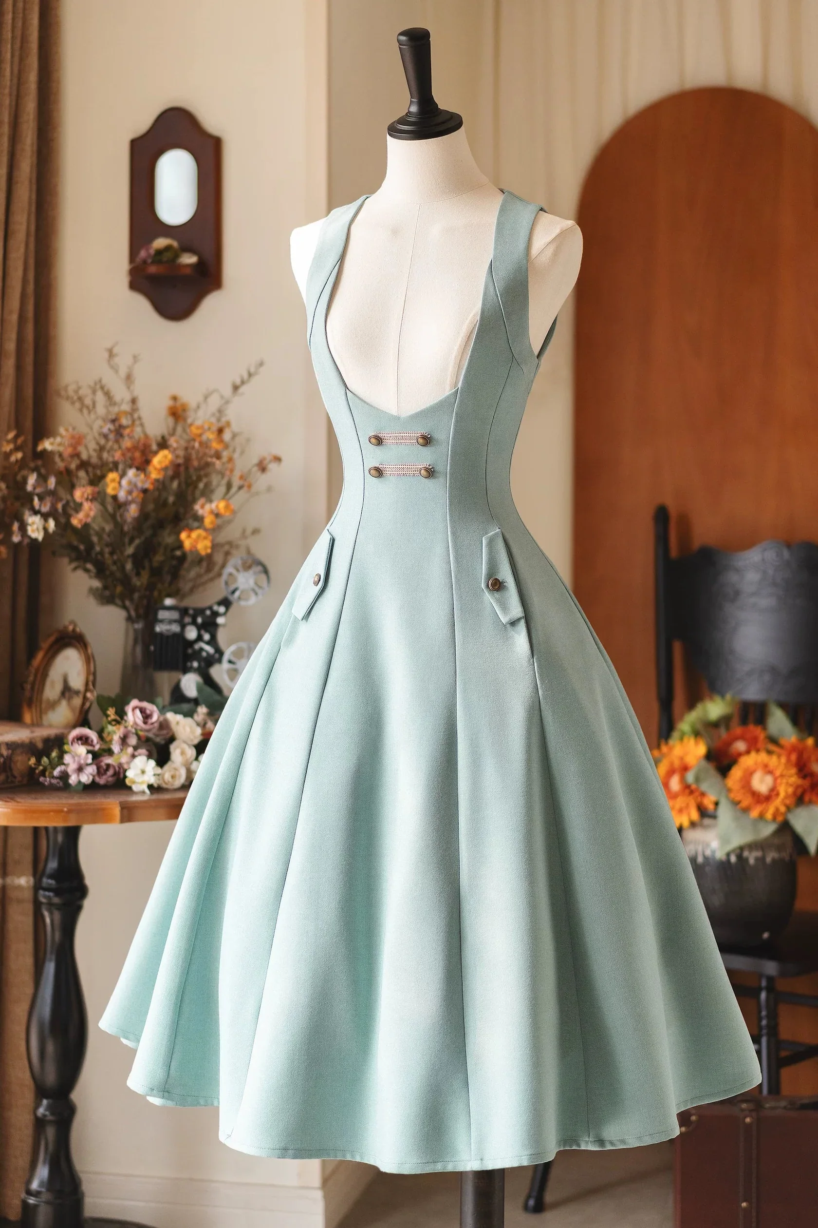 Retro Waist Cinching Suspender Skirt - Image 11