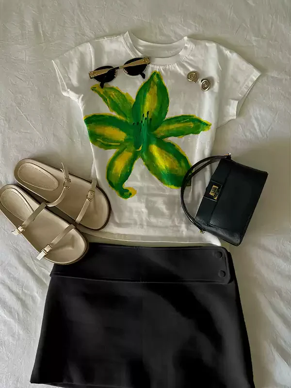 watercolor flower print round neck T-shirt - Image 4