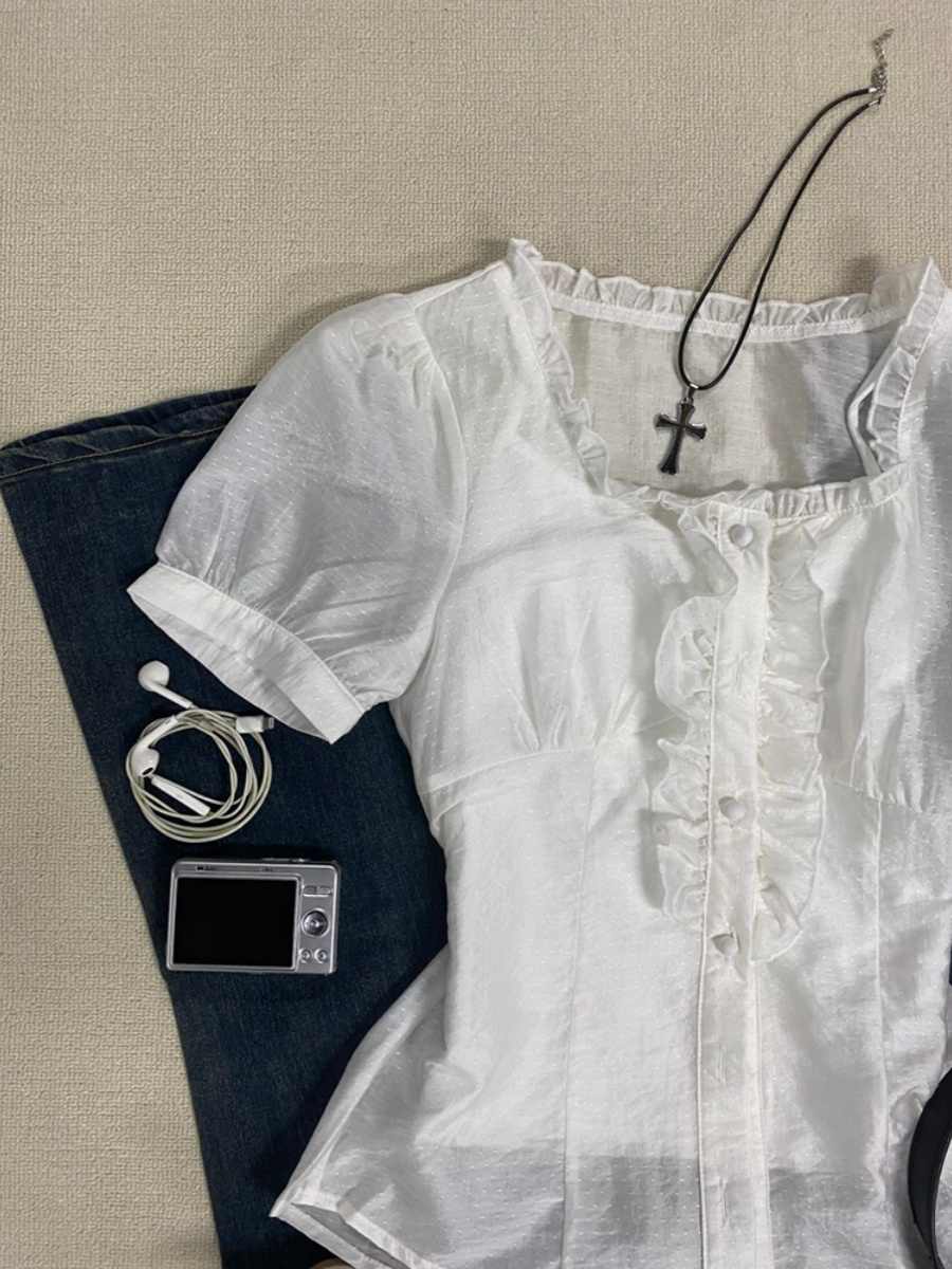 White Fungus-edged Square-neck Shirt - Image 4