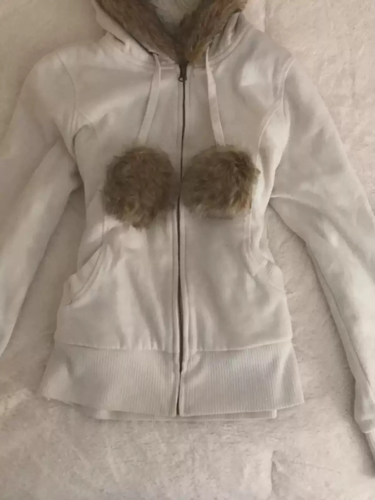 White fur collar hooded sweatshirt jacket - Image 2