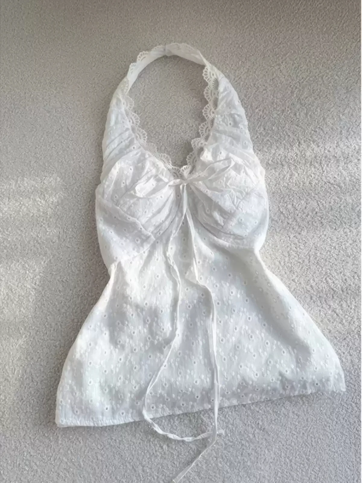 White hollow embroidered halterneck camisole - Image 2