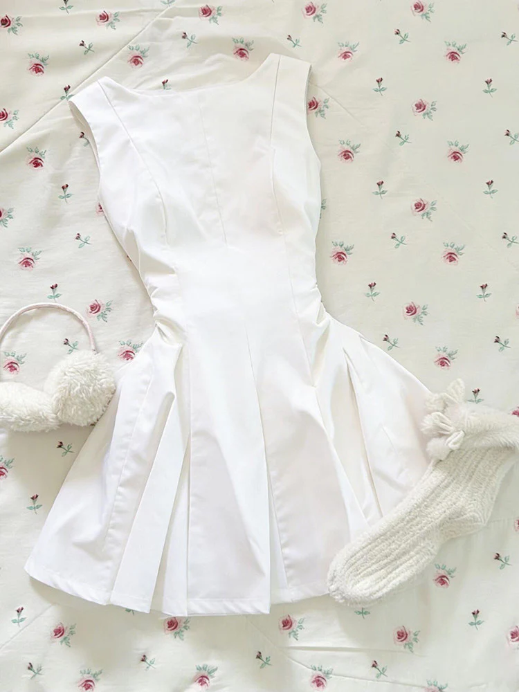 white sleeveless pleated dress - Image 2