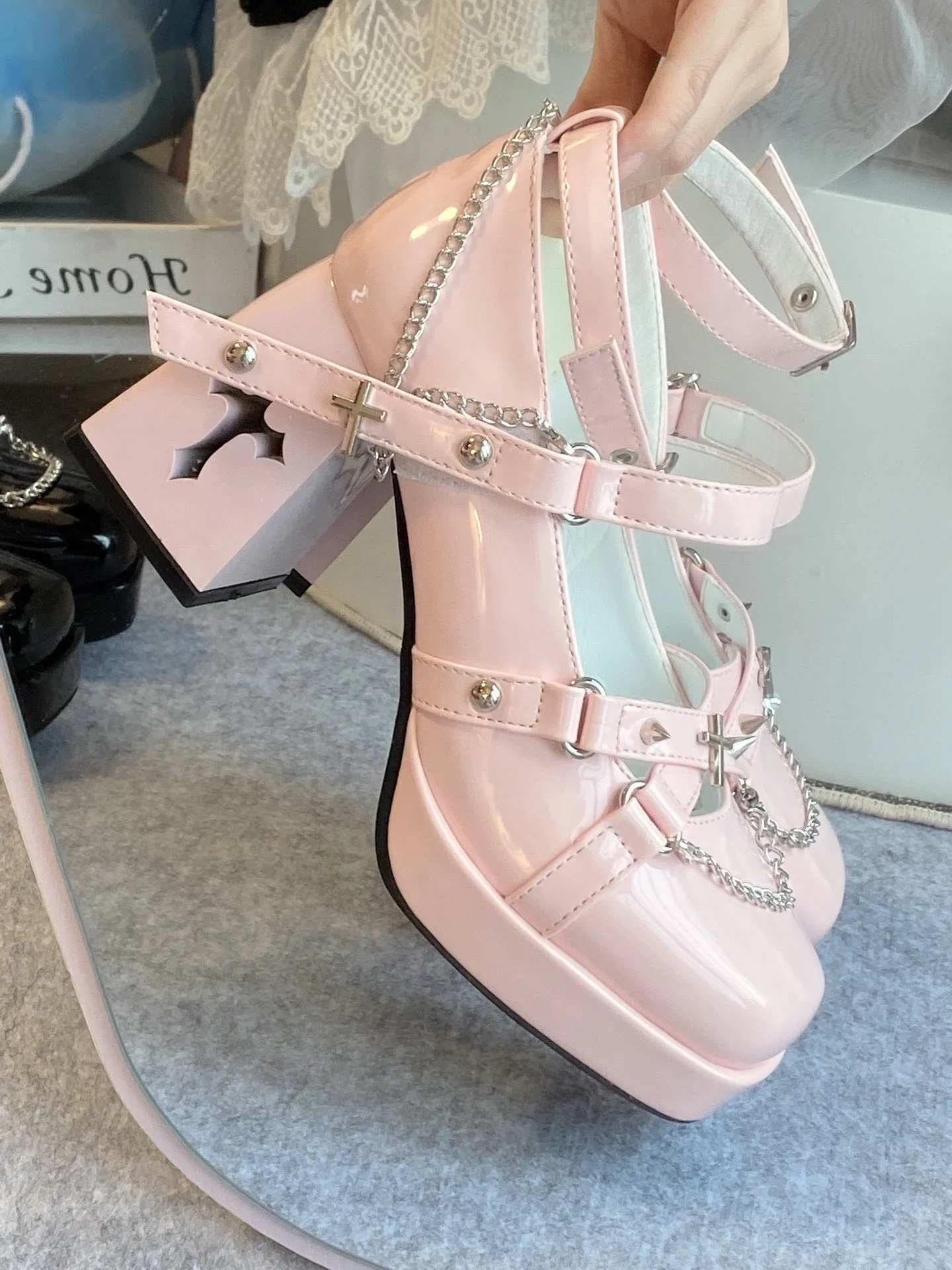 Witch's Night High Heels - Image 8