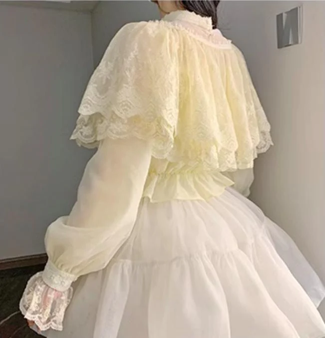 Classic Lolita Shawl 3-Color Versatile Spring Innerwear - Image 5