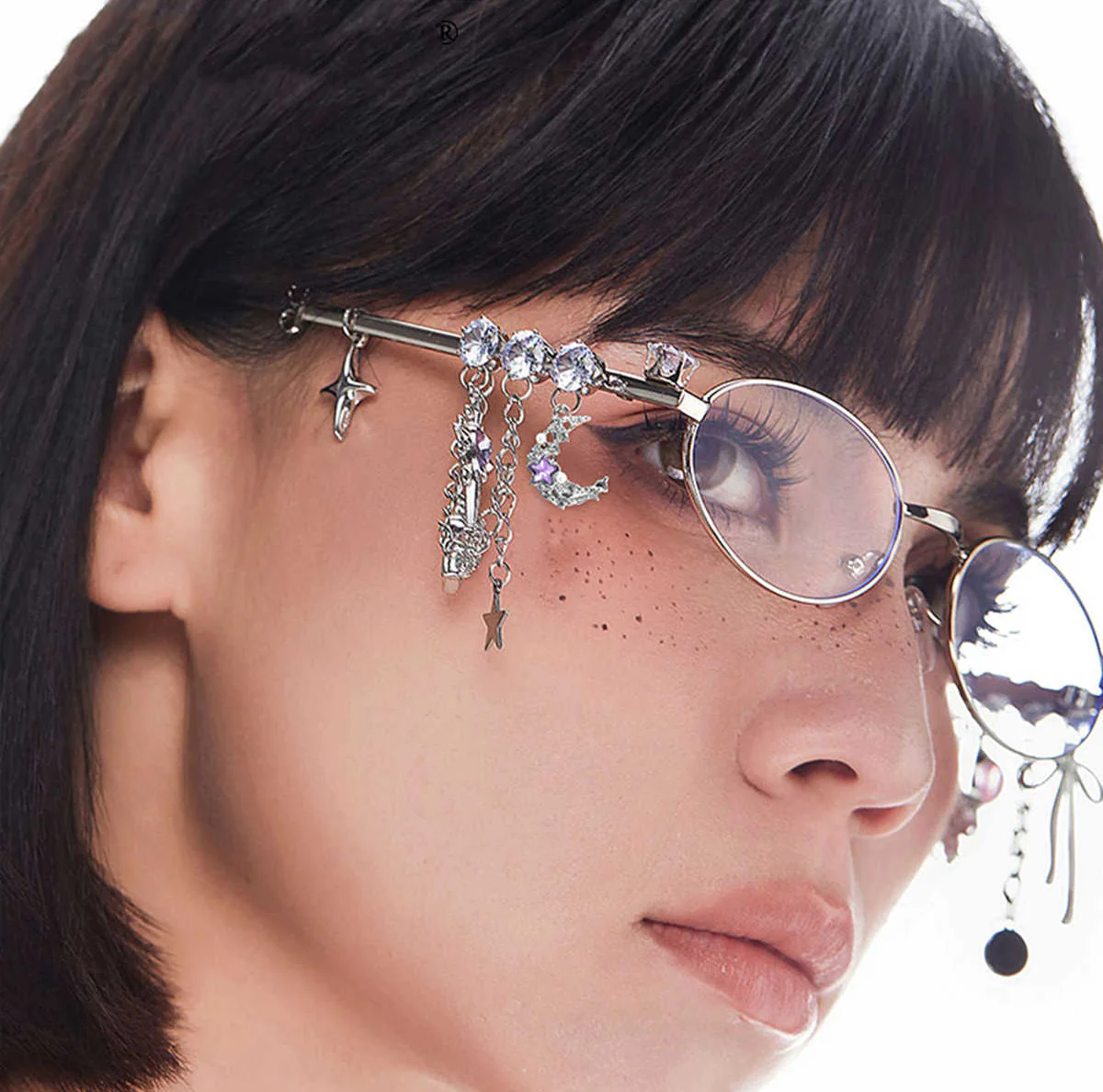 Y2K Butterfly Stars Metal Chain Sunglasses - Image 3